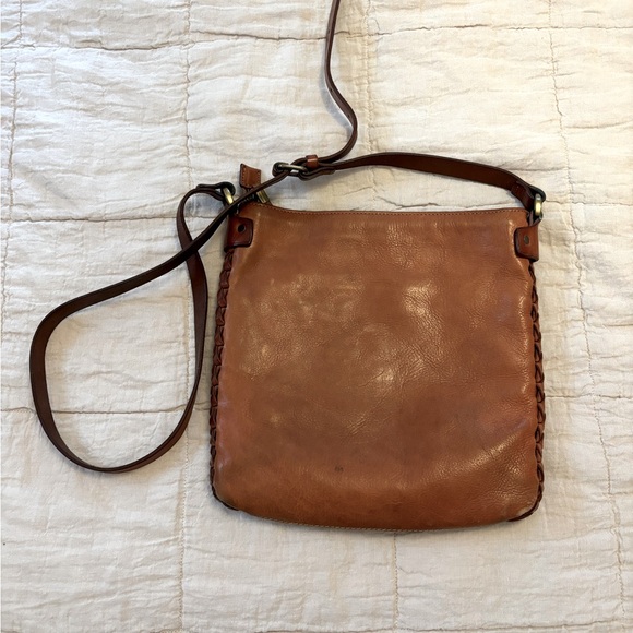 Madewell The Dylan Shoulder Bag in Burnished Camel - Picture 3 of 3